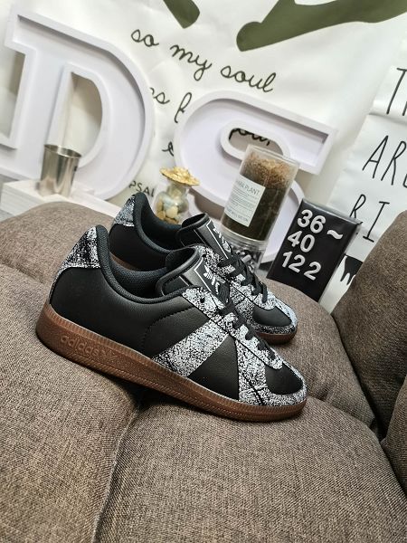 Adidas BW ARMY 2022新款 三葉草女生複古板鞋