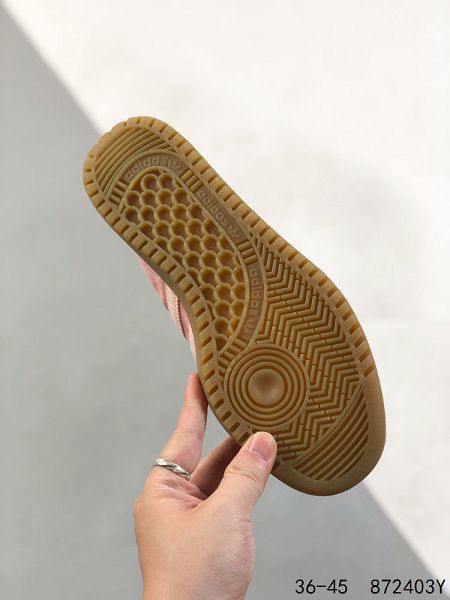 Adidas BERMUDA 2023新款男女款豬巴革休閒運動滑板板鞋